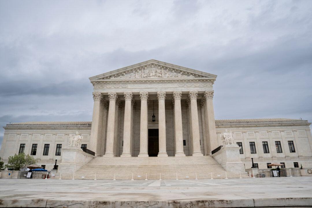 Supreme Court Restores Full Access to Abortion Drug