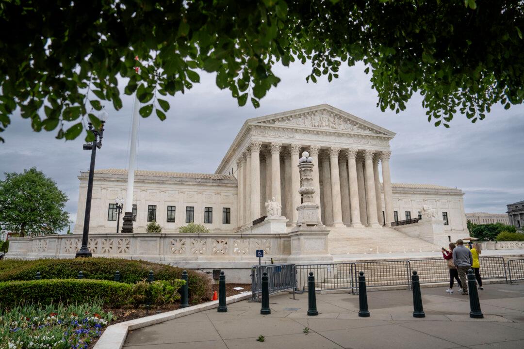 Supreme Court Hears Arguments Over Trump’s Termination of Temporary Protected Status