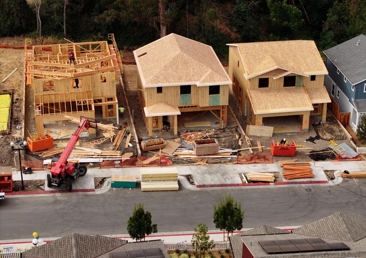 US Single-Family Housing Starts Reach 13-Month High in March