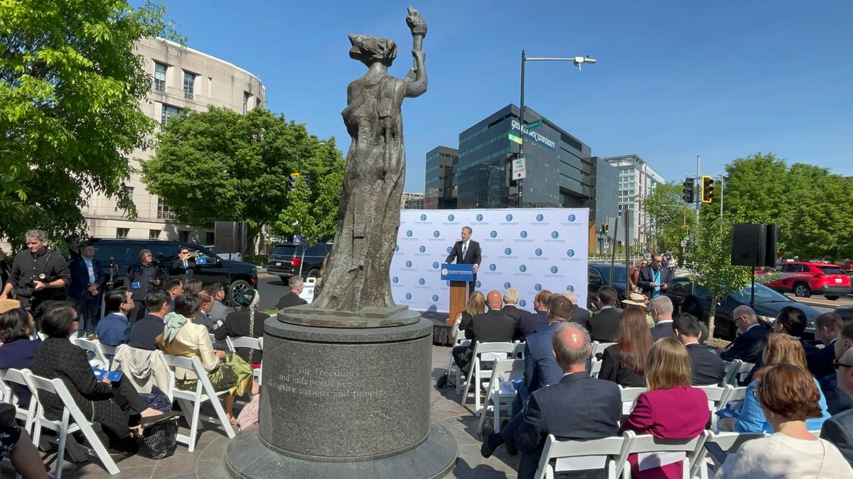 China a Tougher Foe Than the Soviet Union, Diplomats Told at Memorial to Communism’s Victims