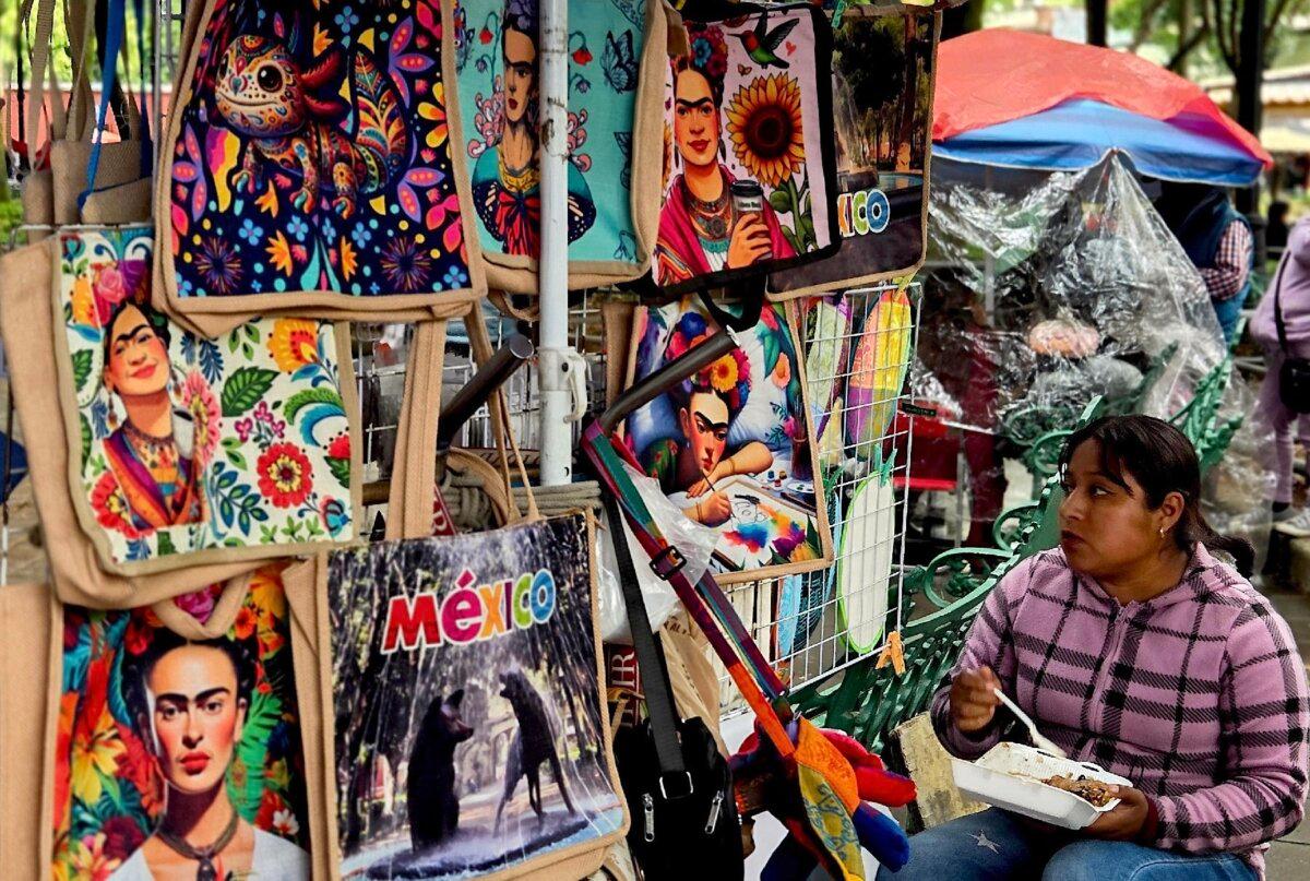 A souvenir stand in the Coyoacan area of Mexico City celebrates the art of Frida Kahlo. (Photo courtesy of Jim Farber)