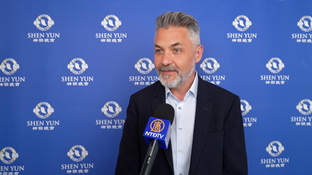 Pierre Gilot, CTO, saw Shen Yun at the Palais des Congrès de Paris, in Paris, on May 1, 2026. (NTD)