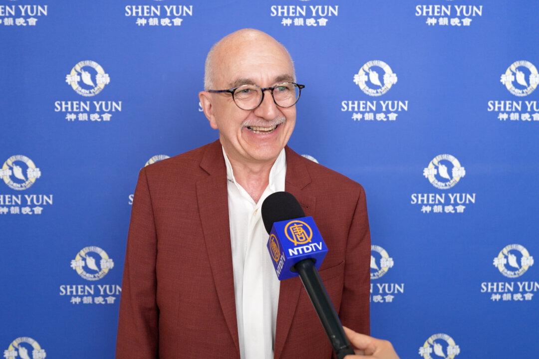 Shen Yun Shows ‘There Is Still Hope and a Future for Humanity,’ Says Policy Officer