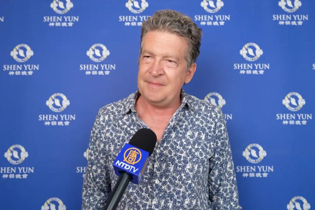Shen Yun Has ‘A Universal Message That Resonates With All Cultures’: Company President in Paris