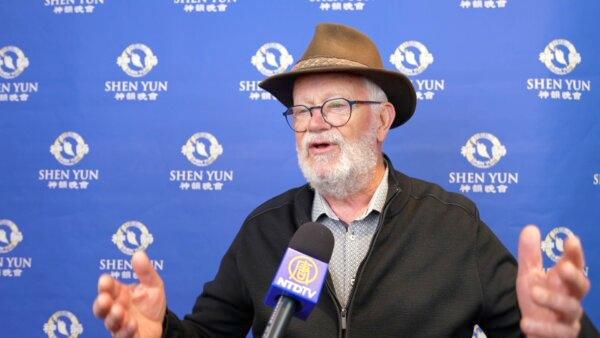 Former Police Captain Says Shen Yun Conveys Peace, Kindness, and Friendship