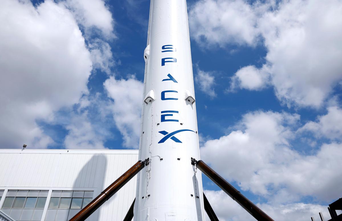 Musk Takes SpaceX Public in Massive IPO Filing