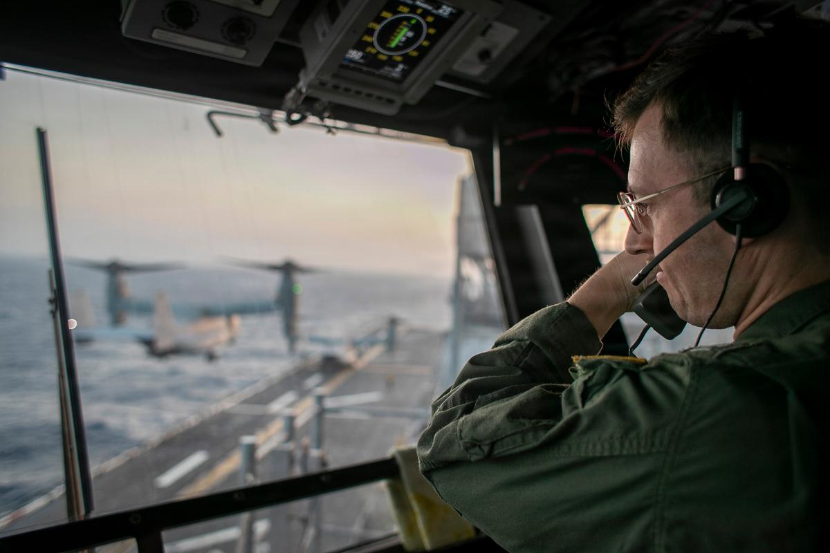 Trump Says US Pilots Safe After Helicopter Crash in Strait of Hormuz