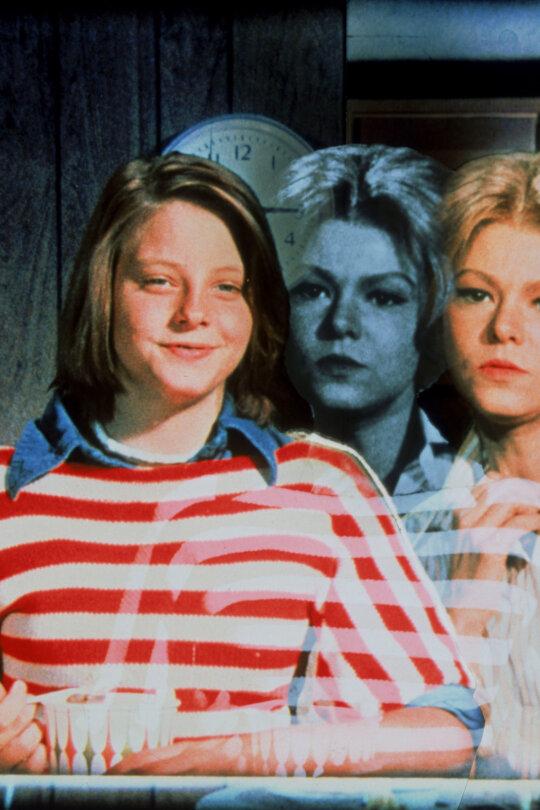 Annabel (Jodie Foster, L) and Ellen (Barbara Harris), in “Freaky Friday.” (Walt Disney Productions)