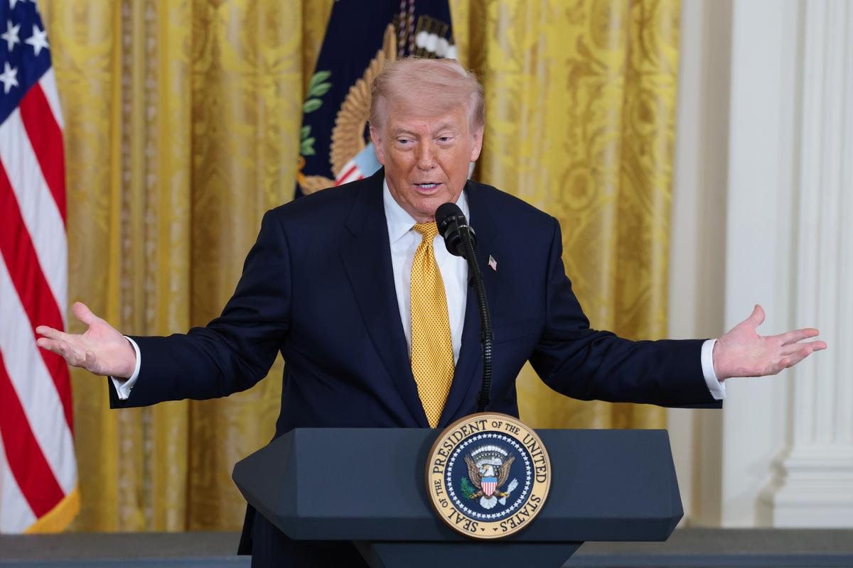 Trump Says Talks With Iran Show Progress, Deal to End War ‘Very Possible’