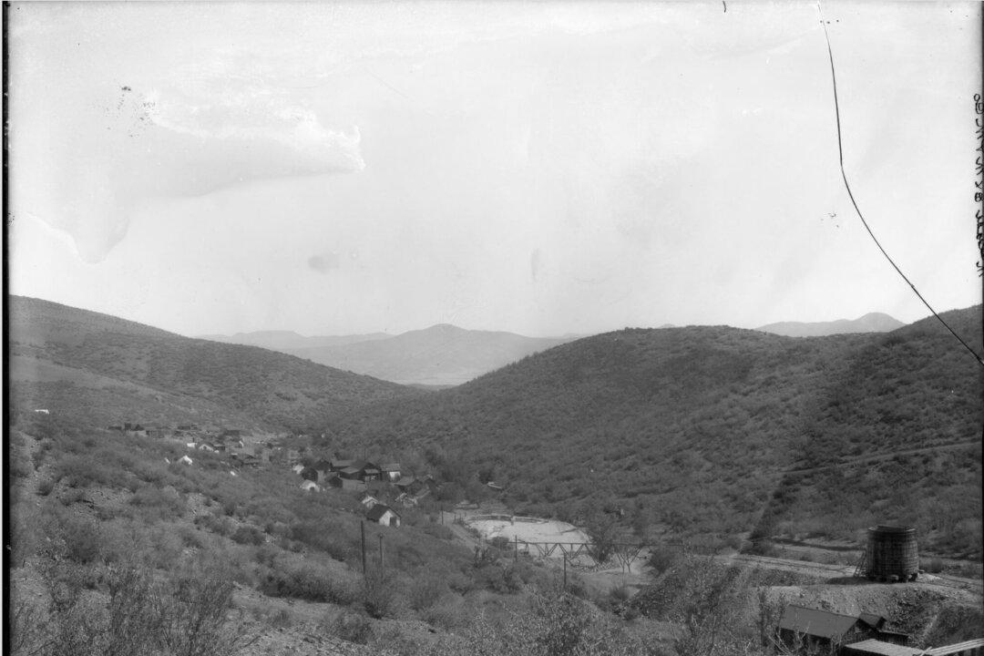 Testing Finds High-Grade Gold at Historic McCabe Mine in Arizona