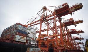 Canadian Economy Grew by 0.3 Percent in May: StatCan