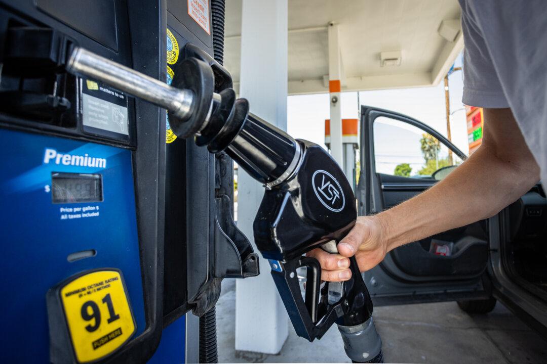 Gas Prices Push US Annual Inflation Rate to 3.8 Percent—Highest Since May 2023; Trump to Depart for China