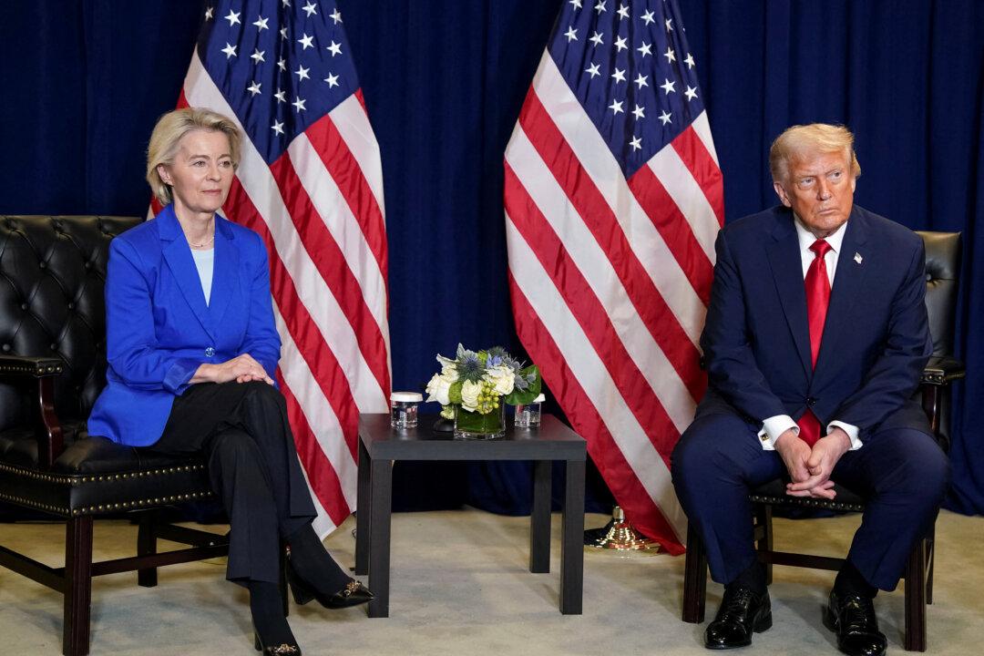 Trump Warns EU of Higher Tariffs If Trade Deal Terms Aren’t Met by July 4