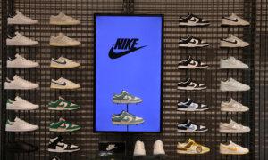 Nike Sued by Consumers for Not Refunding Tariff Costs