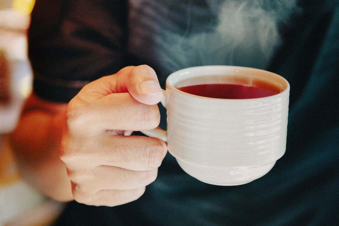 4 Herbal Teas That May Support Memory and Brain Health