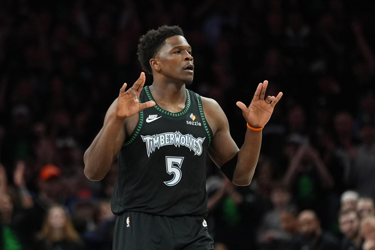 Wolves’ Anthony Edwards Shares Tribute for Late Mother Amid Comeback Win