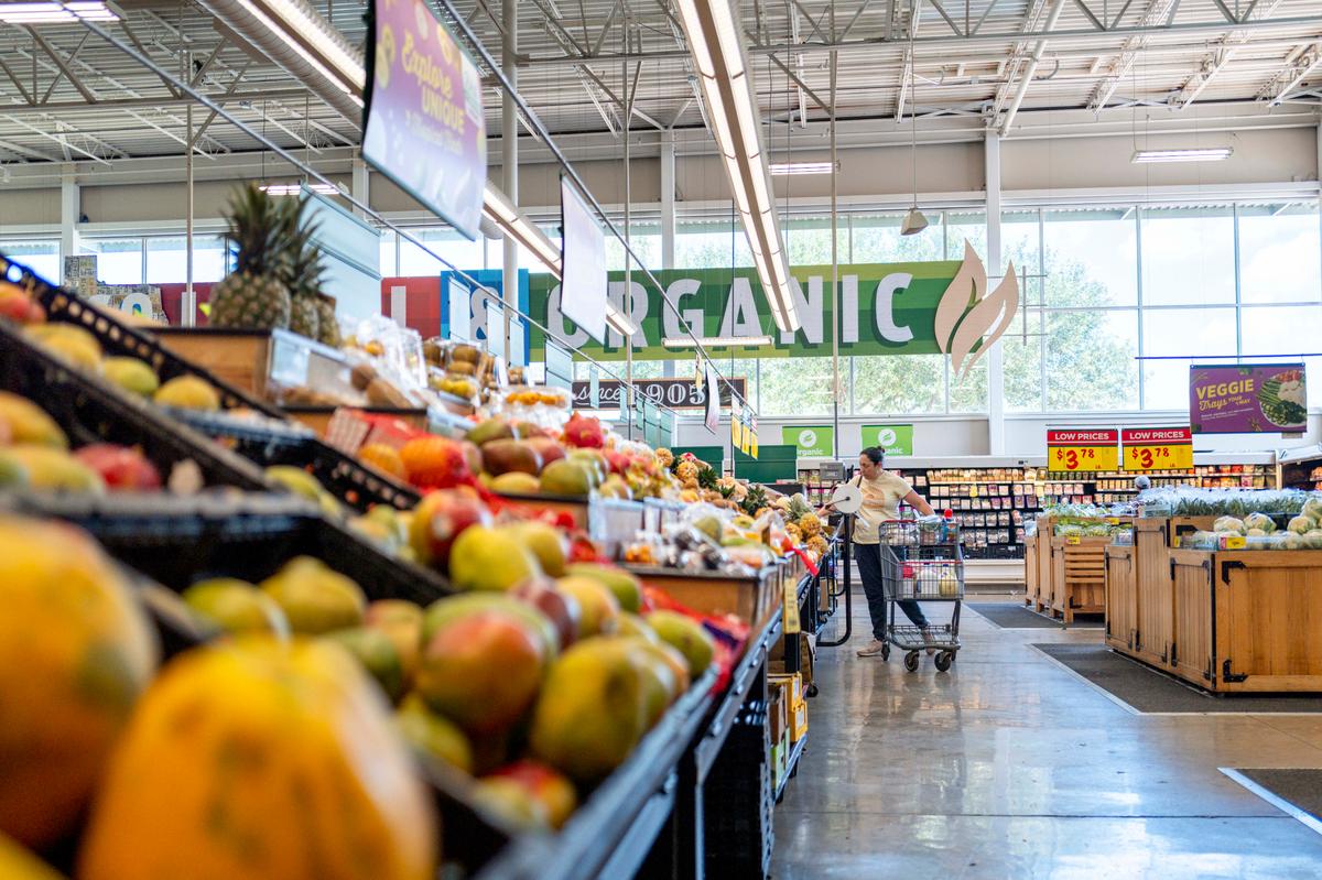 Trump to Ease EPA Refrigerant Regulations in Move Aimed at Lowering Grocery Prices