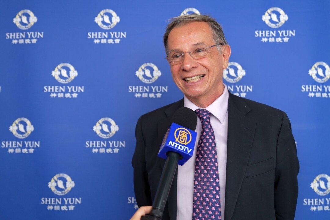 ‘Shen Yun Embodies Universal Values,’ Enthuses an Anthropologist