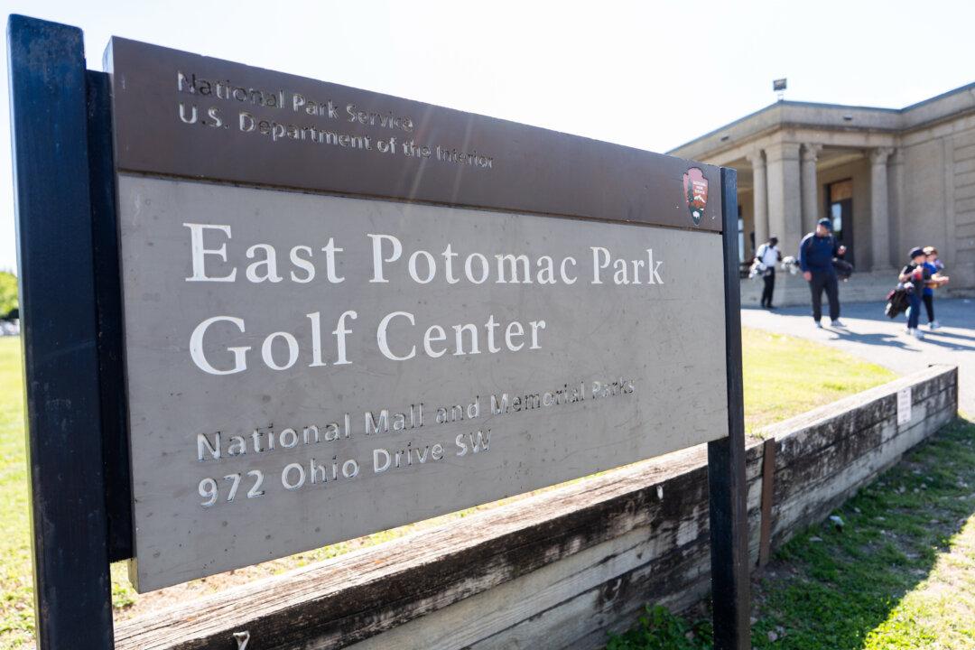 Interior Secretary Unveils Design for DC Public Golf Course Renovation
