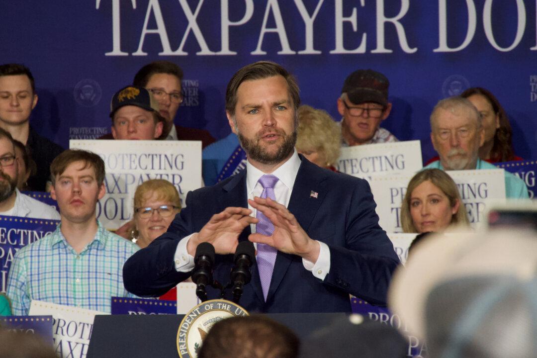 Vance Touts Administration’s Anti-Fraud Agenda in Maine Rally, Calls for Bipartisan Support