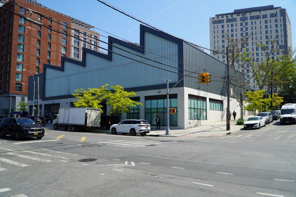 The Bronx building at The Peninsula development that will house New York's first city-owned grocery store. (Nicholas Zifcak/The Epoch Times)