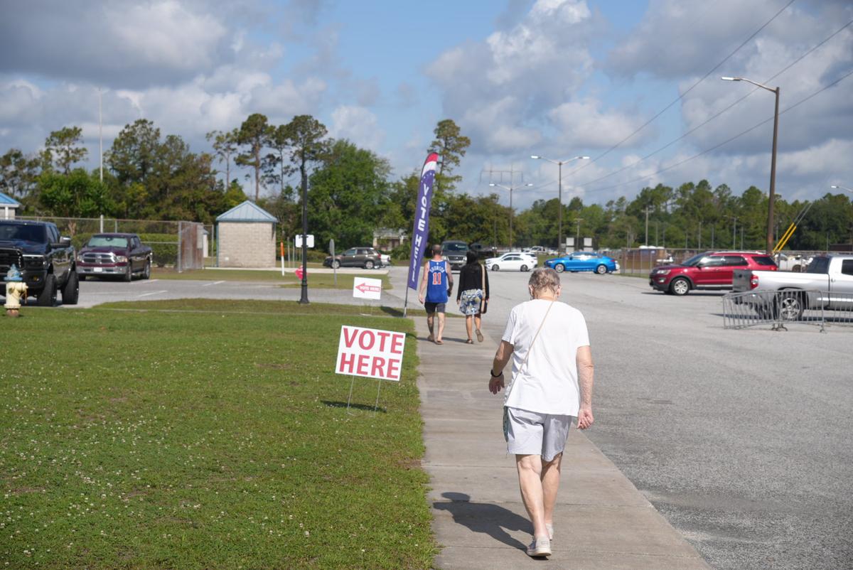 Voters make their way to a Camden County precinct on May 19. (Troy Myers/The Epoch Times)
