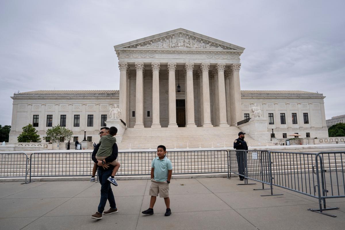 Supreme Court Won’t Allow Florida to Sue California Over Business Tax Policy