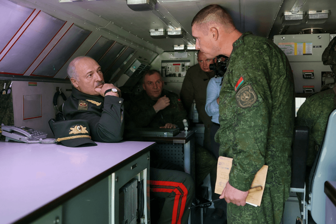 Lukashenko: Belarus Won’t Be Dragged Into Ukraine War but Will Defend Itself If Attacked