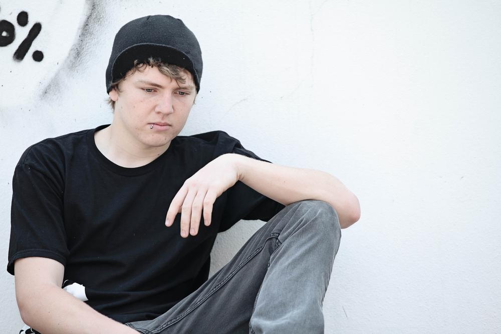 There are times when family members don’t understand what a troubled teen is going through. (Mandy Godbehear/Shutterstock)