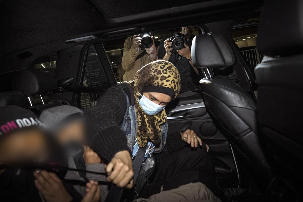 2nd Cohort of ISIS ‘Brides’ and Children Land in Australia, No Arrests Yet