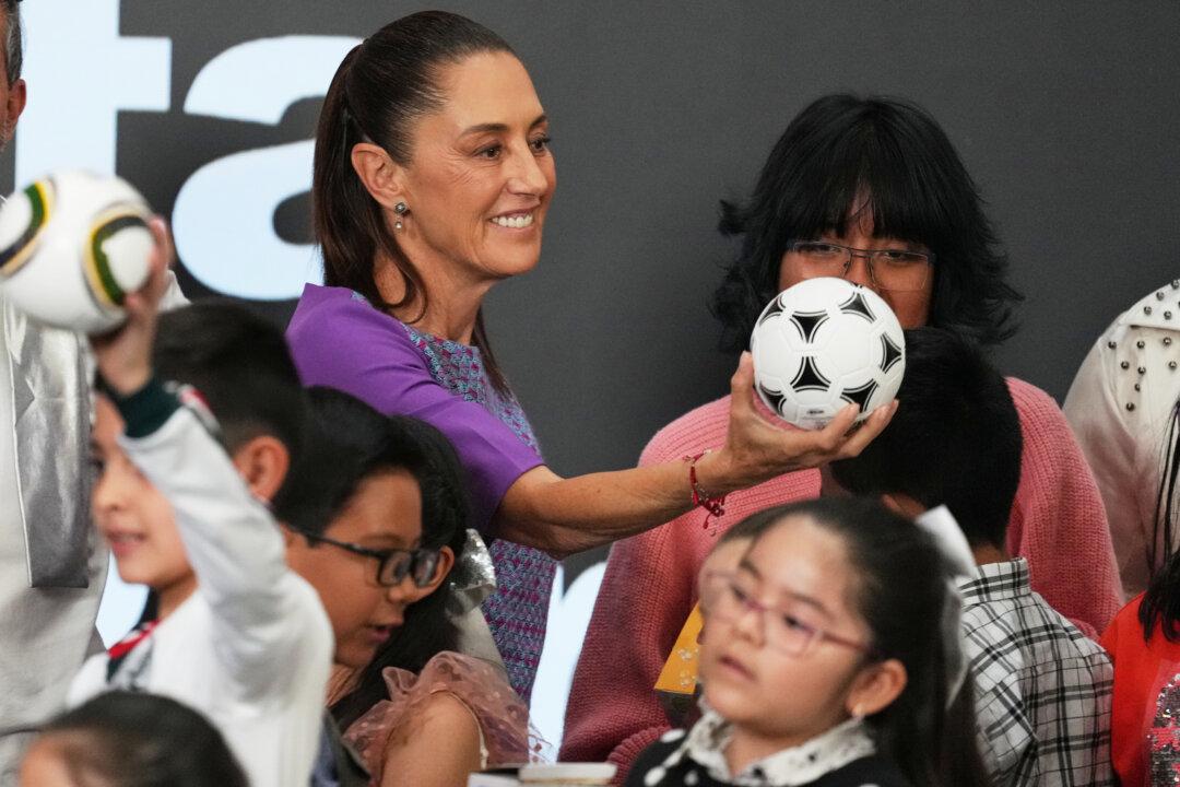 Mexico Hosts Iranian World Cup Team After Training Camp Switched From US