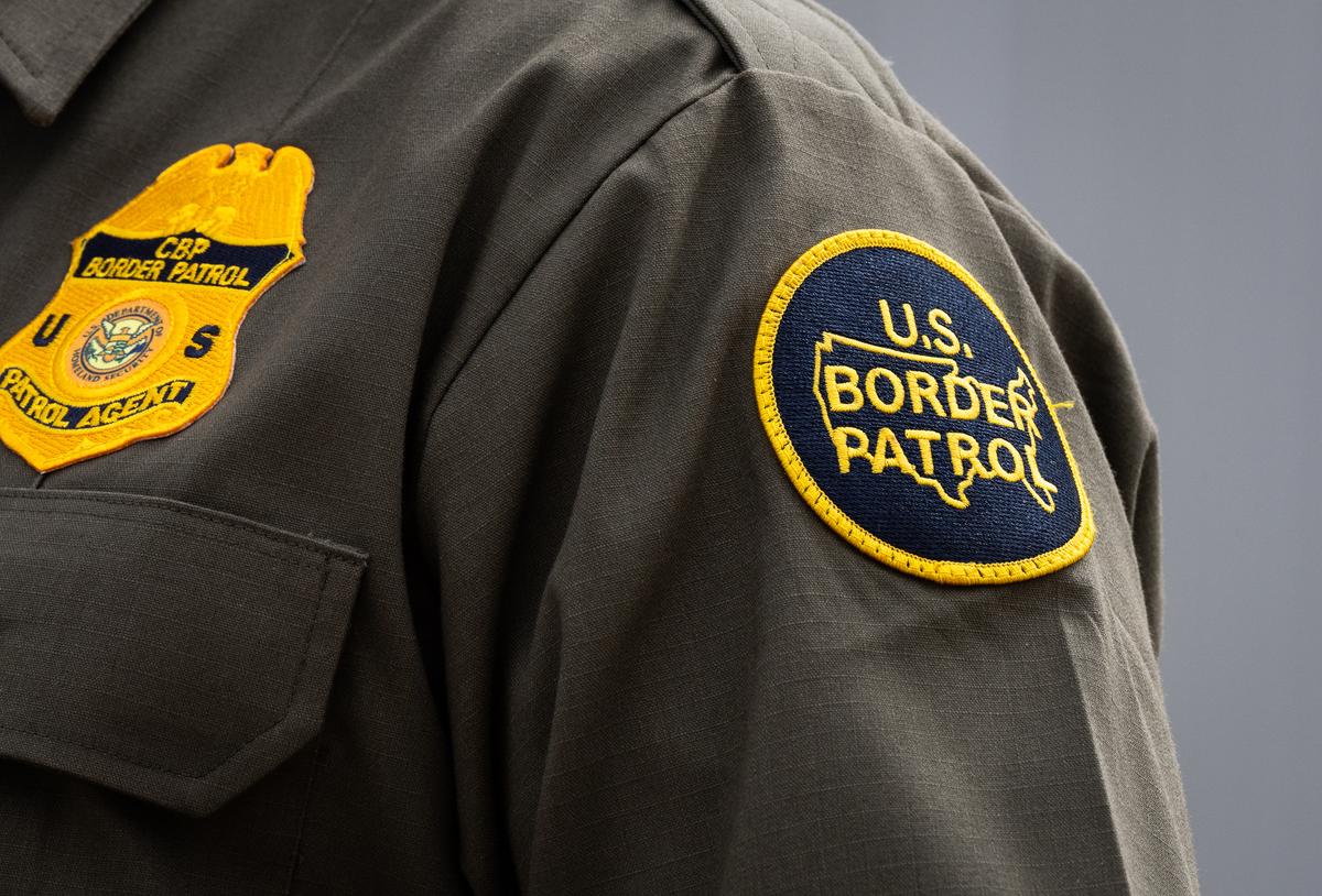Texas Authorities Arrest 6 Chinese ‘Special Interest Aliens’ in Camouflage