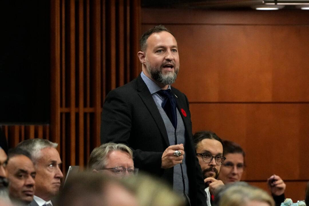 Bloc MP Simon-Pierre Savard-Tremblay Leaves Caucus to Run for Parti Québécois