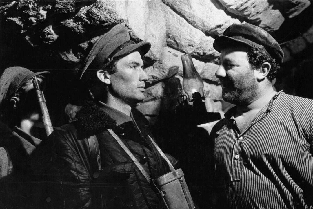‘Days of Glory’: A Propaganda War Hero