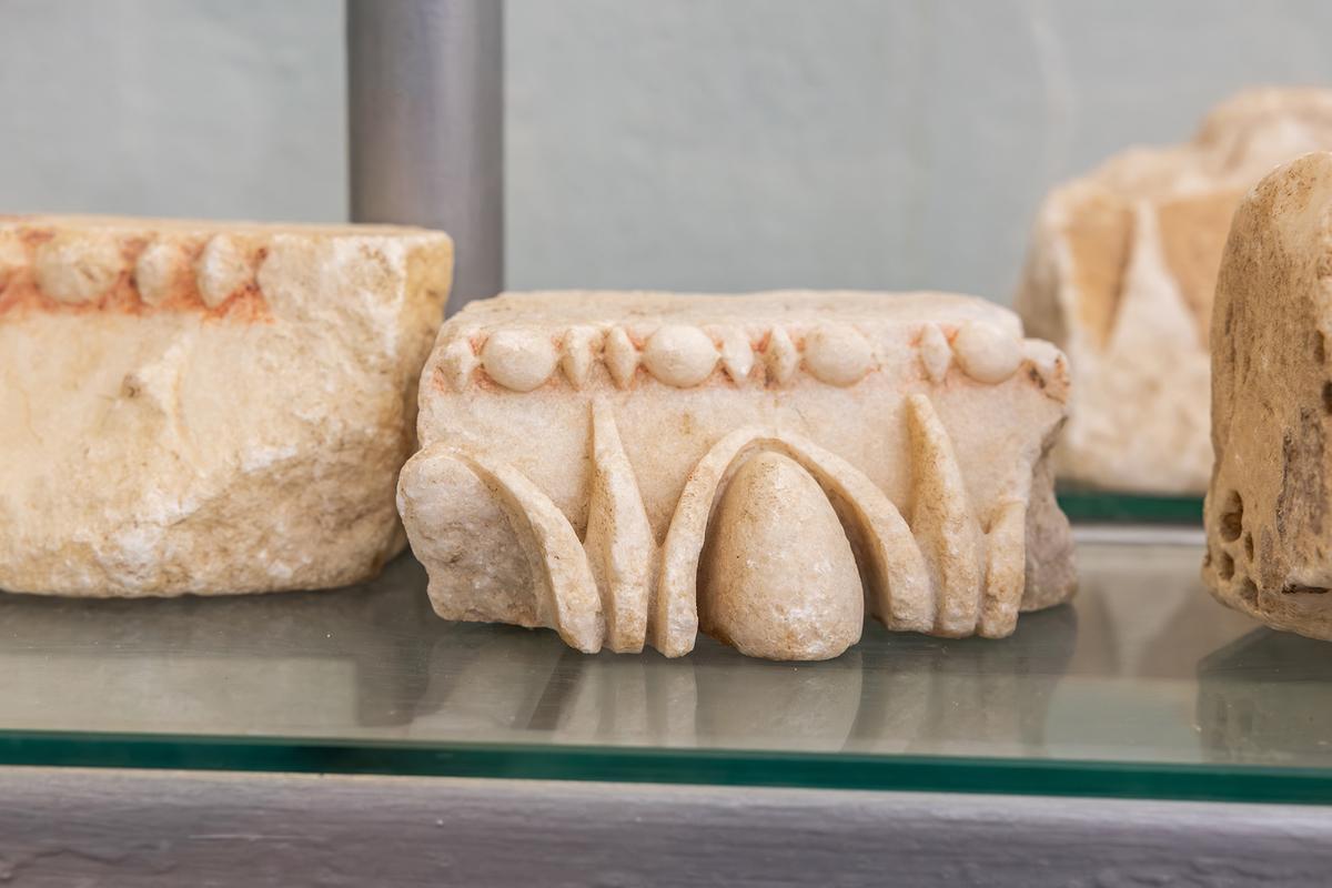 A fragment of stone carvings from classic ancient Greek architecture. (Gagarin Iurii/Shutterstock)