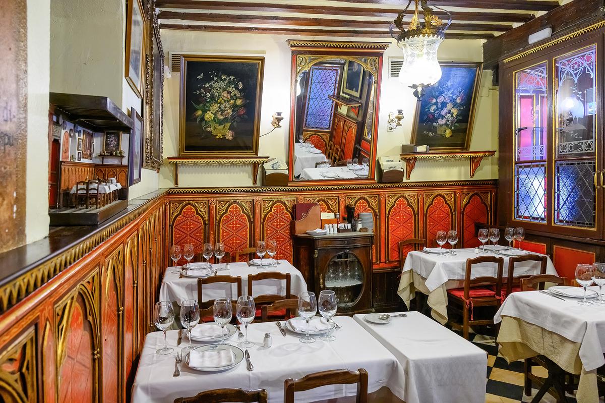 Interior of Sobrino de Botín's dining room in Madrid. The restaurant was founded in 1725, making it the oldest in the world according to Guinness World Records. (BobNoah/Shutterstock)