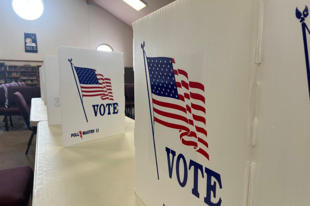 Rep. Ashley Hinson to Face Off Against Josh Turek in Iowa Senate Race