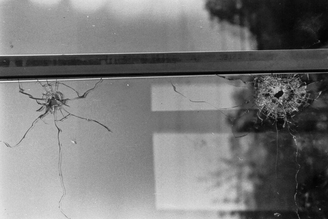 (Left) Pro-democracy protesters during a demonstration in Tiananmen Square in Beijing in 1989. (Right) Bullet holes left after Chinese authorities opened fire to suppress the pro-democracy movement in Beijing in 1989. (Provided to The Epoch Times)