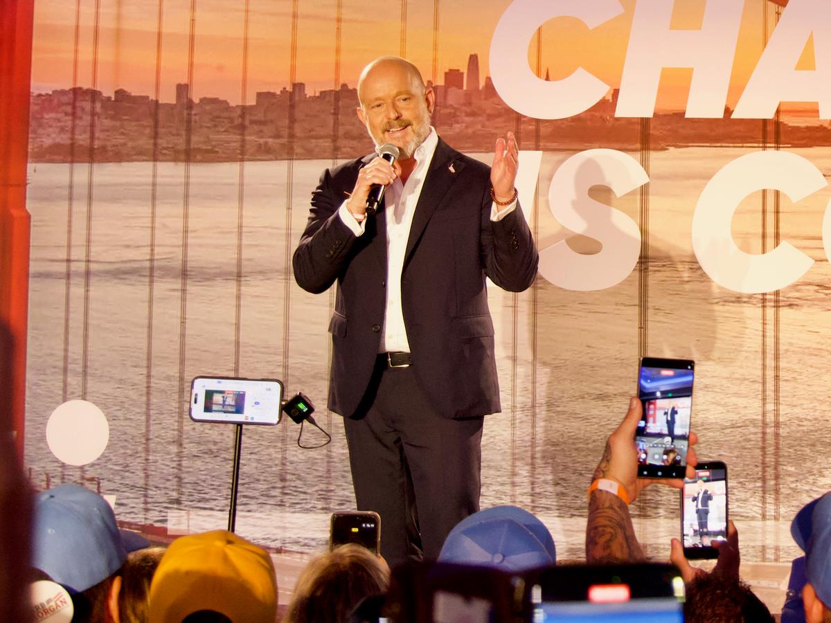 Republican gubernatorial candidate Steve Hilton speaks to supporters at his election watch party at the Hilton Waterfront Resort in Huntington Beach, Calif., on June 2, 2026. (Travis Gillmore/The Epoch Times)