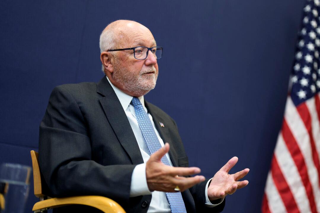 US Ambassador Hoekstra Explains Repost of Trump’s ‘51st State’ Comment