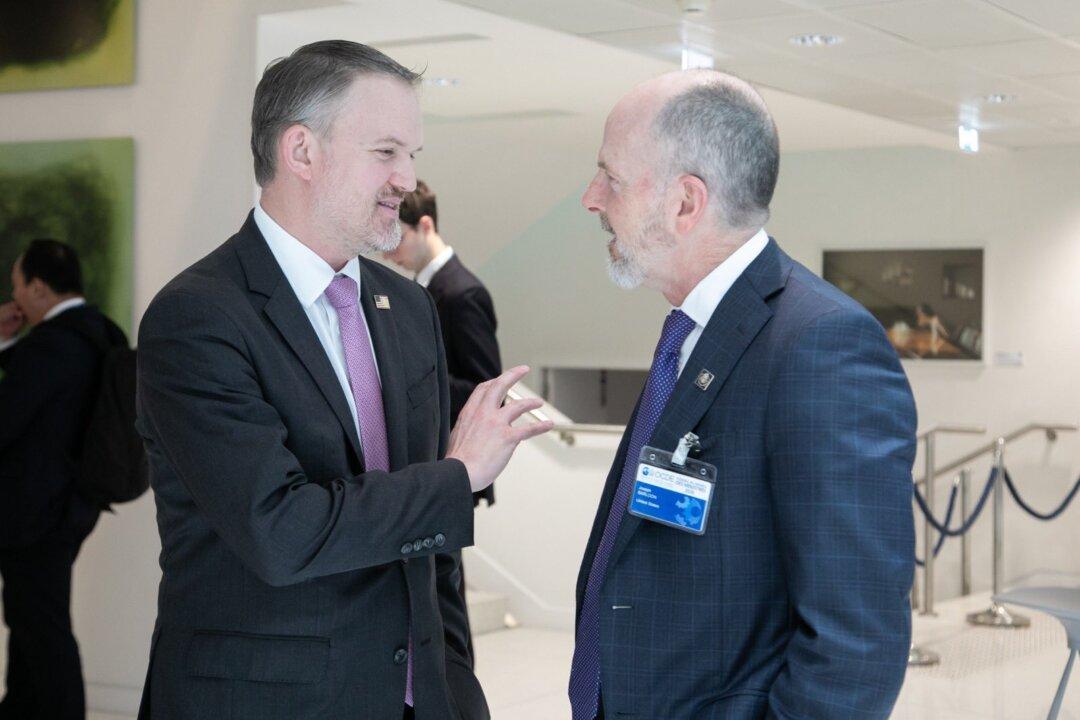 Greer Says EU Tariff Deal Can Stand as US Pursues Forced-Labor Duties