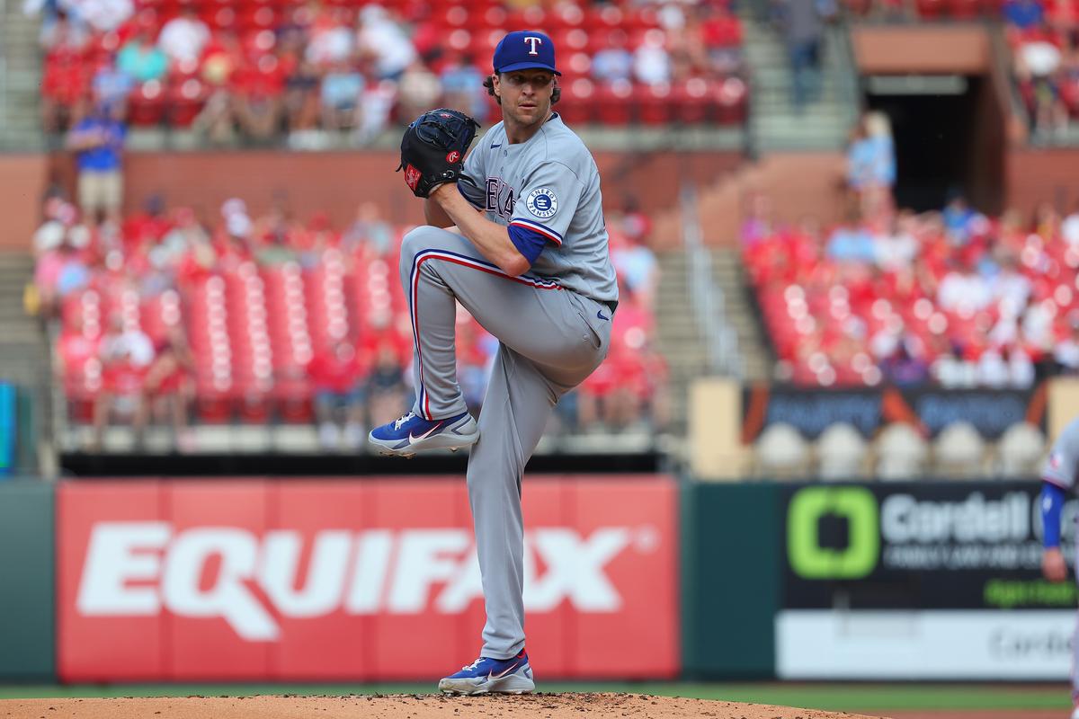 Jacob Degrom of the Texas Rangers delivers a pitch against the St. Louis Cardinals in the first inning at Busch Stadium in St Louis on June 1, 2026. (Dilip Vishwanat/Getty Images)