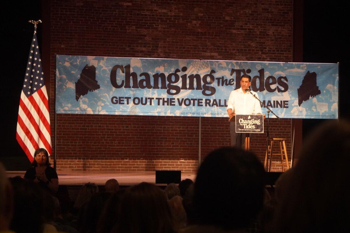 Rep. Ro Khanna (D-Calif.) speaks after Maine Democratic Senate hopeful Graham Platner in Bar Harbor, Maine, on June 5, 2026. (Nathan Worcester/The Epoch Times).
