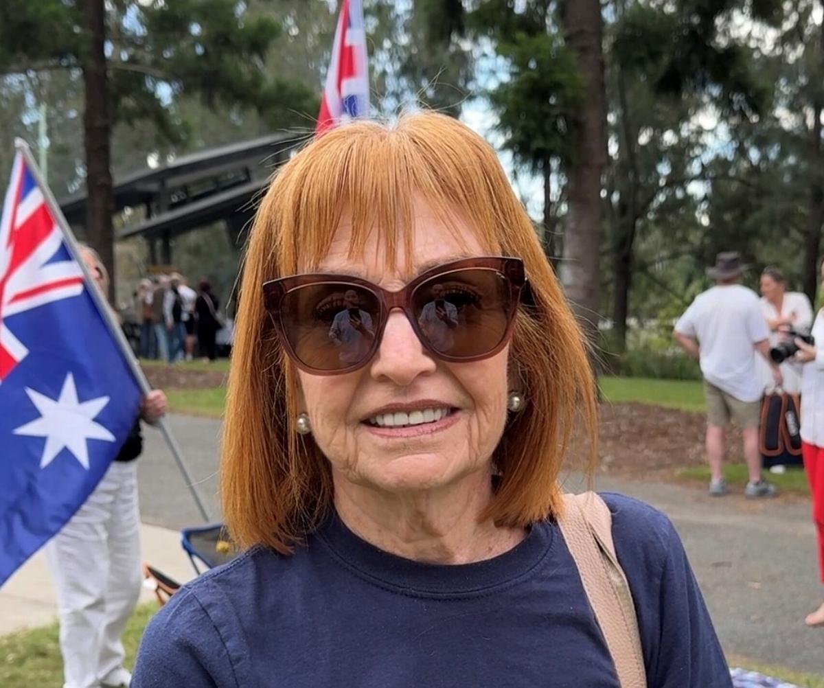 Her Father Fought in World War II, She Travelled 12 Hours for Roberts-Smith