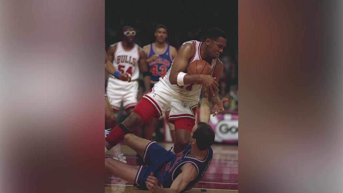 3-Time NBA Champ and Longtime Bulls Broadcaster Stacey King Dies at 59