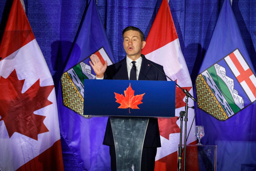 Poilievre Calls for National Unity, Urges Reform Instead of Alberta Separation