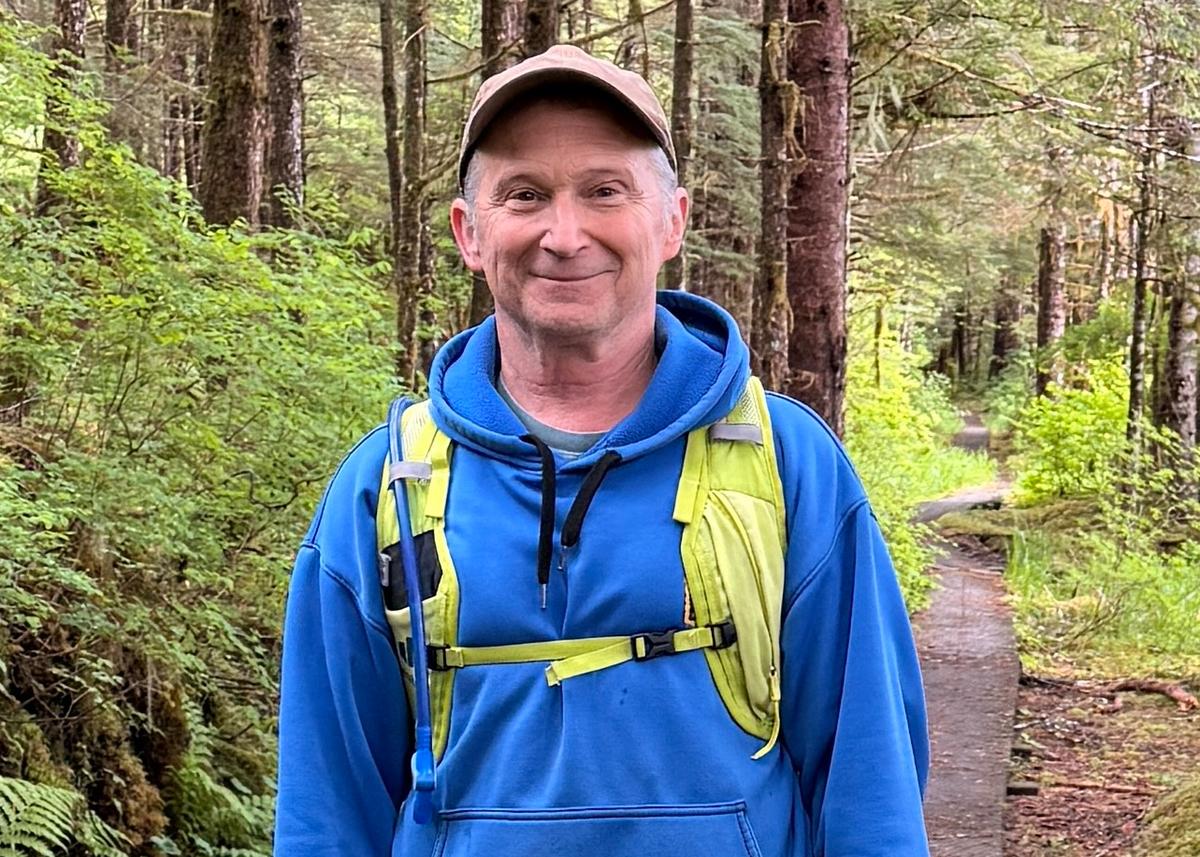 Alaska Primary Challenger Who Has Same Name as Incumbent Sen. Dan Sullivan Ineligible to Run: State Official