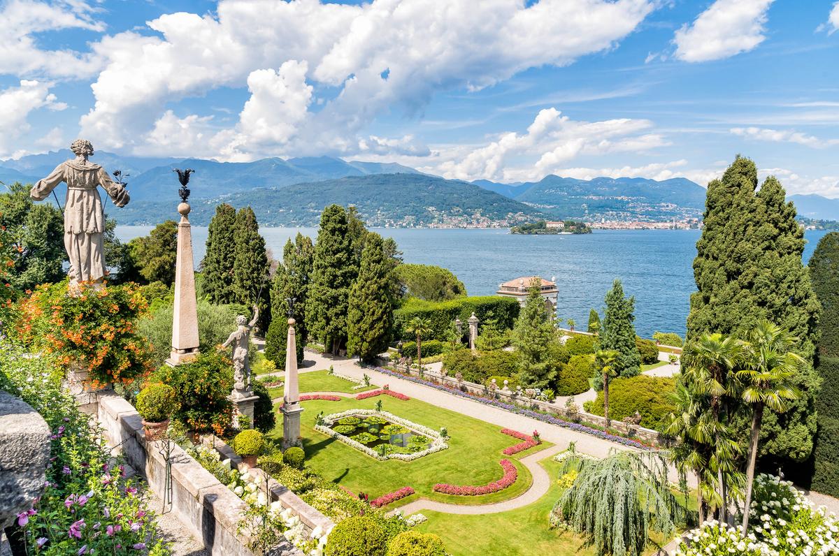 Various 17th-century landscape designers constructed the extravagant garden scheme on Isola Bella with exotic and rare trees, flowers, and shrubbery. Rising above parterres, which are symmetrically outlined beds in geometric shapes, are obelisks and sculptures. Numerous levels of stone walls and pathways help to achieve the island’s Italianate baroque landscaping. (elesi/Shutterstock)