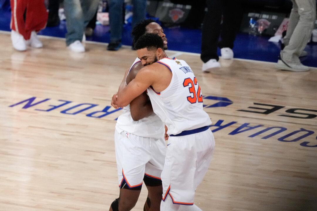 Knicks Come From 29 Down and Beat Spurs 107–106 for 3–1 Lead in NBA Finals