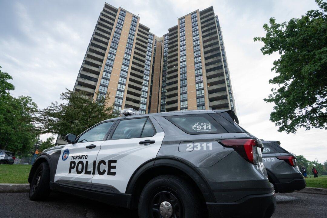 Toronto Cop Shot Dead During Investigation Linked to Attack on US Consulate